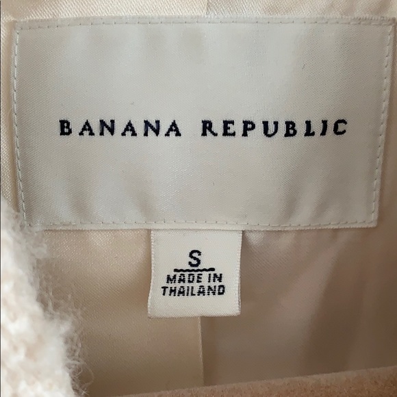 Elegant Cream Bouclé wool Overcoat - Picture 4 of 8